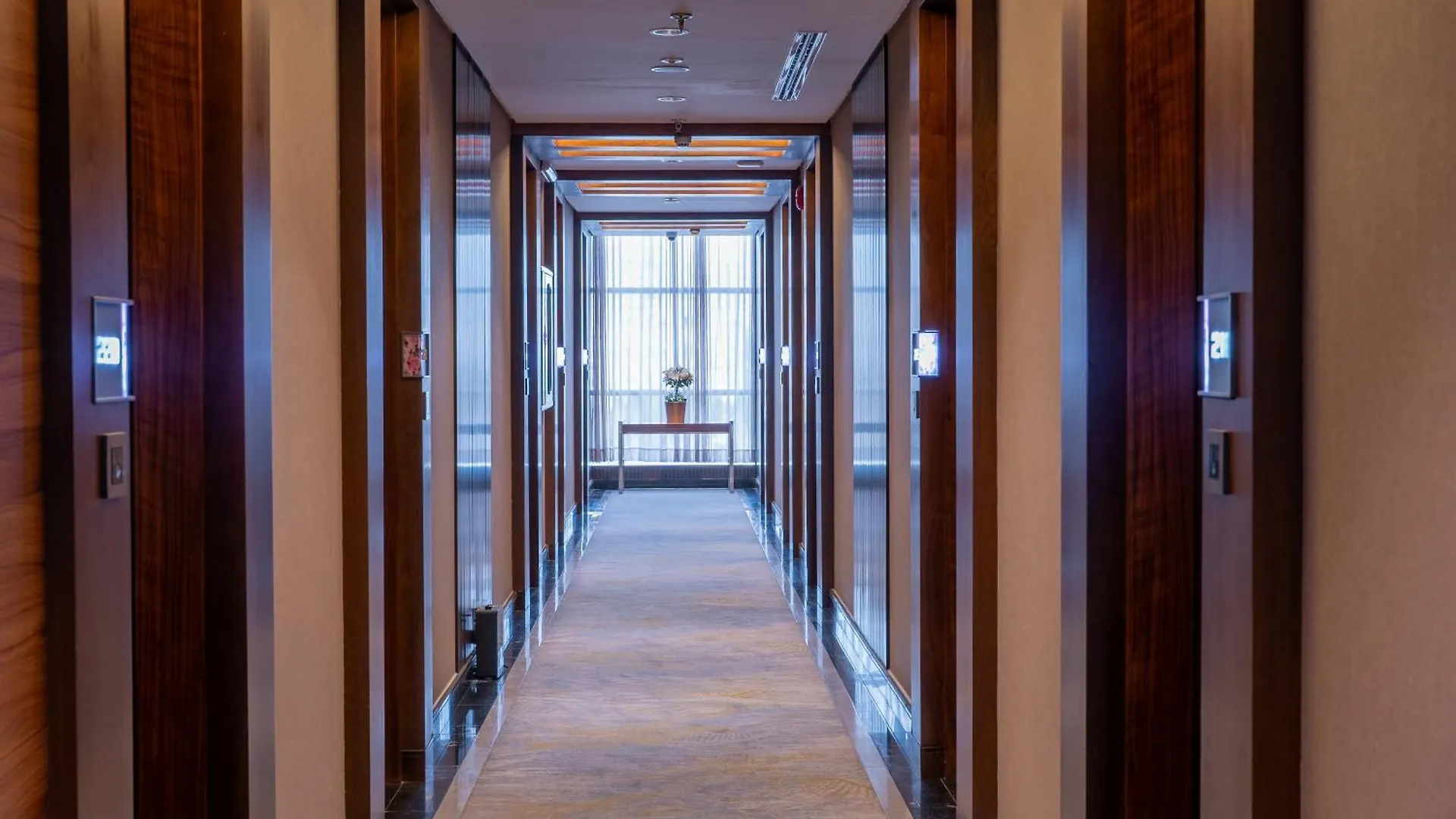 Charli Hotel Jeddah By Ahs